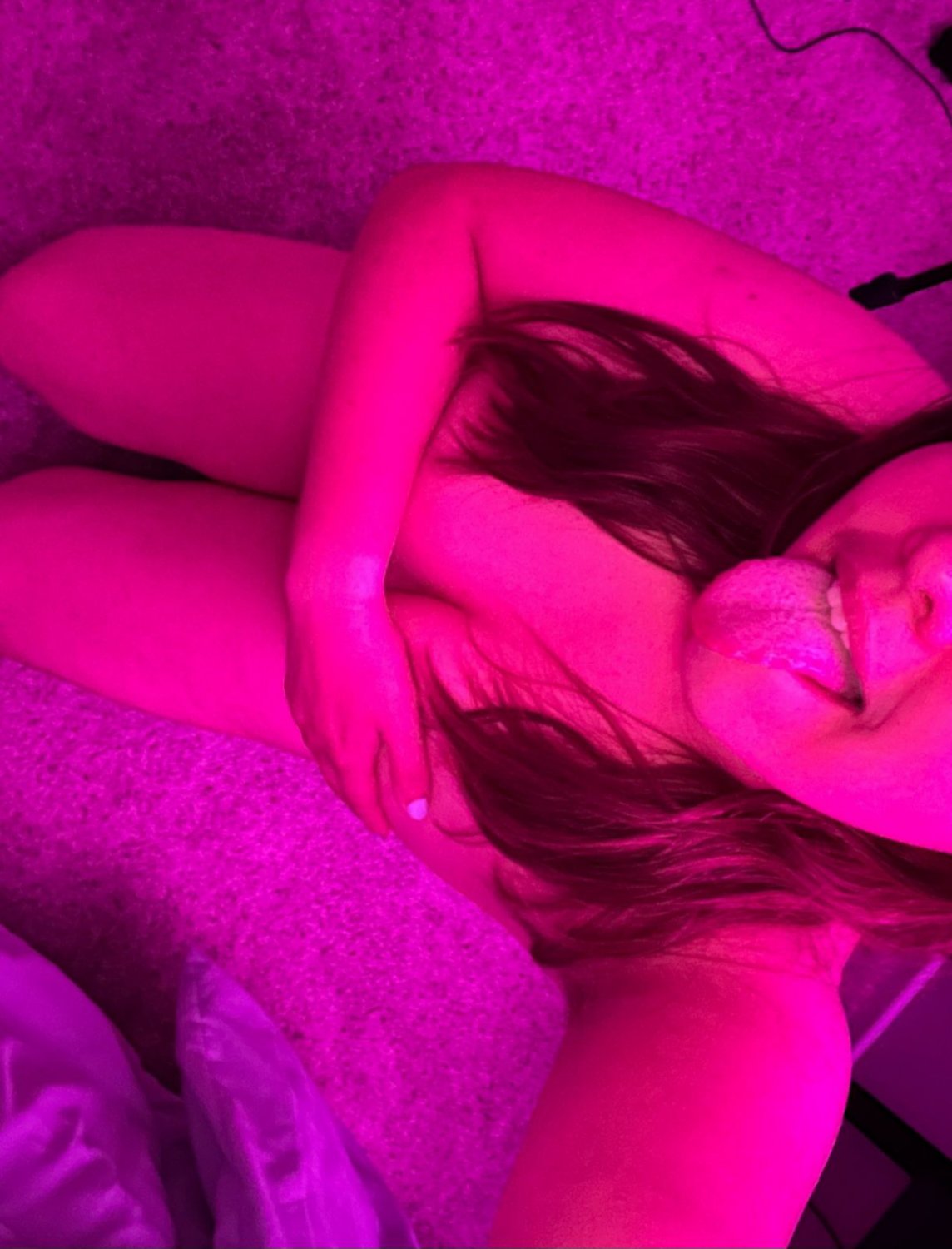 Shy whore exploring exposure kink #gBPtyCha
